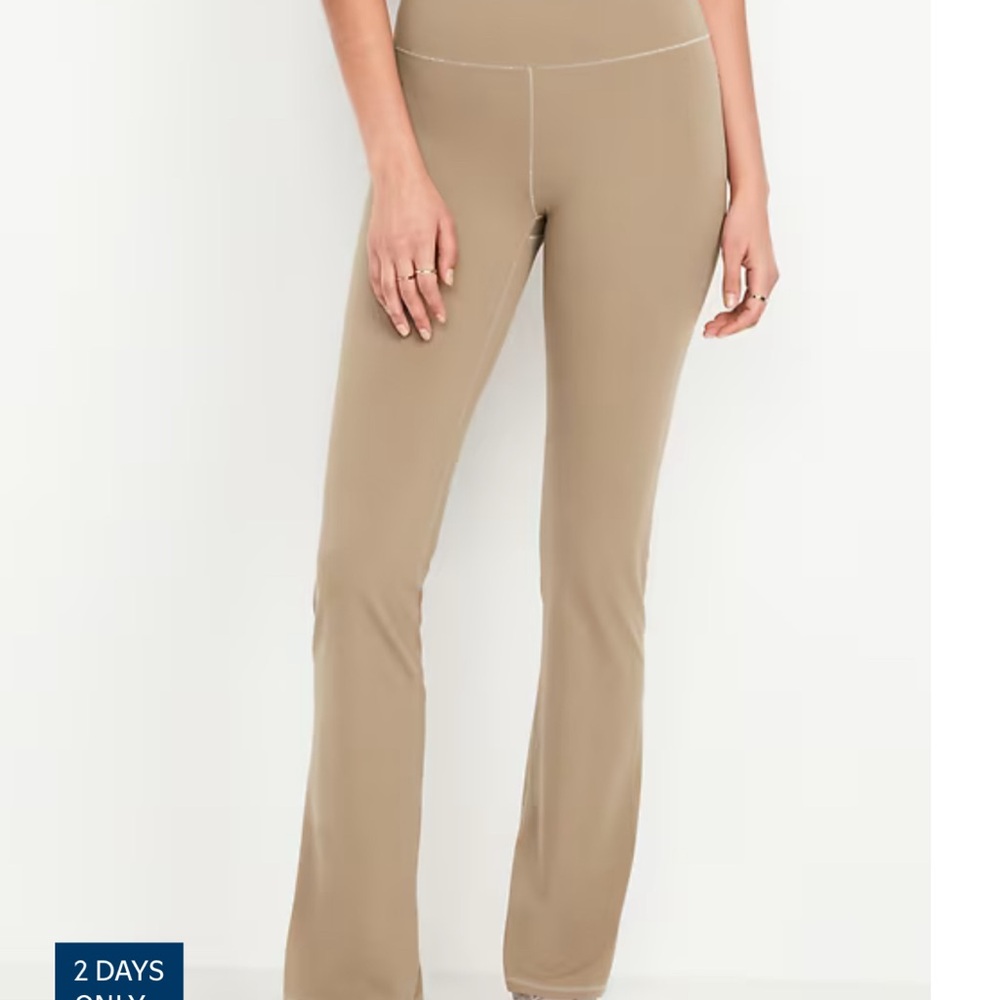 Old Navy High-Waisted StudioSmooth Straight Legging Size S Color Salt Marsh NWT